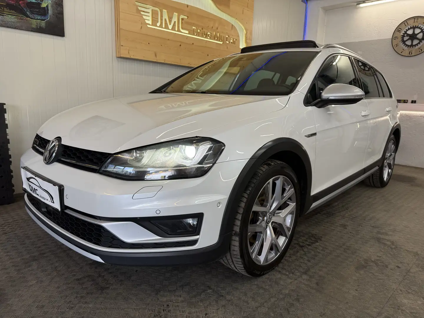 Volkswagen Golf Variant Golf Vari Alltrack  2,0 TDI DSG 4Motion Alltrack Weiß - 1