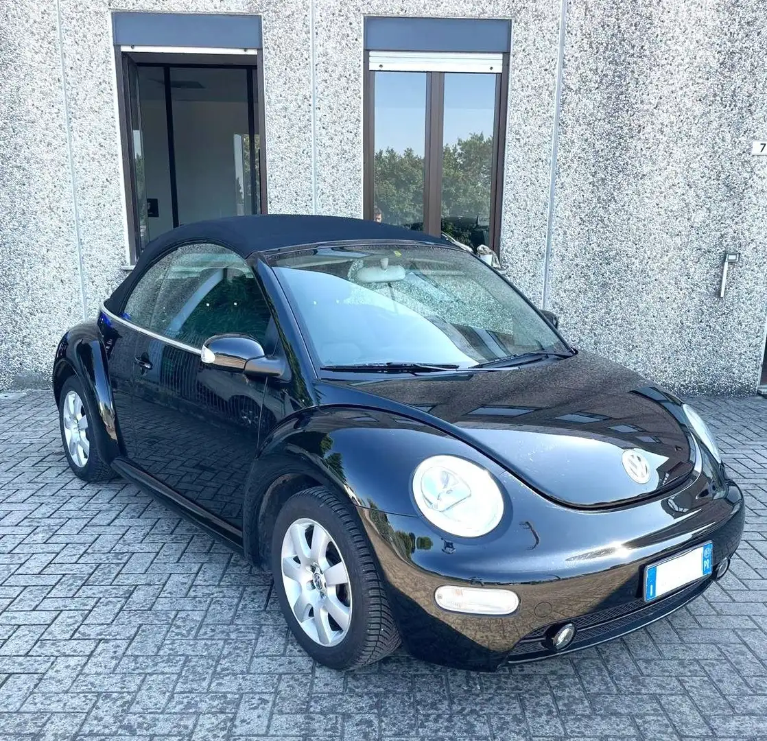 Volkswagen New Beetle Cabrio 1.6 - PARI AL NUOVO -SOLO Km 70.000 REALI ! Nero - 1