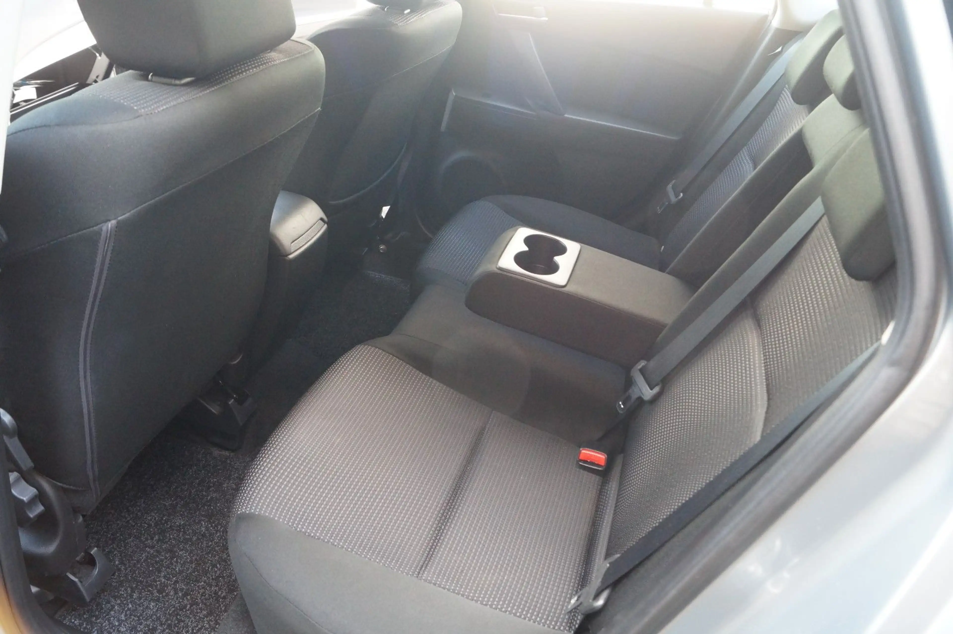Mazda 3 Edition +Automatik+Navi+Sitzhzg.+PDC+ — photo 18