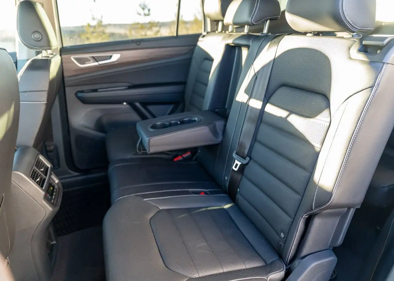Volkswagen Atlas снимка Volkswagen Atlas
