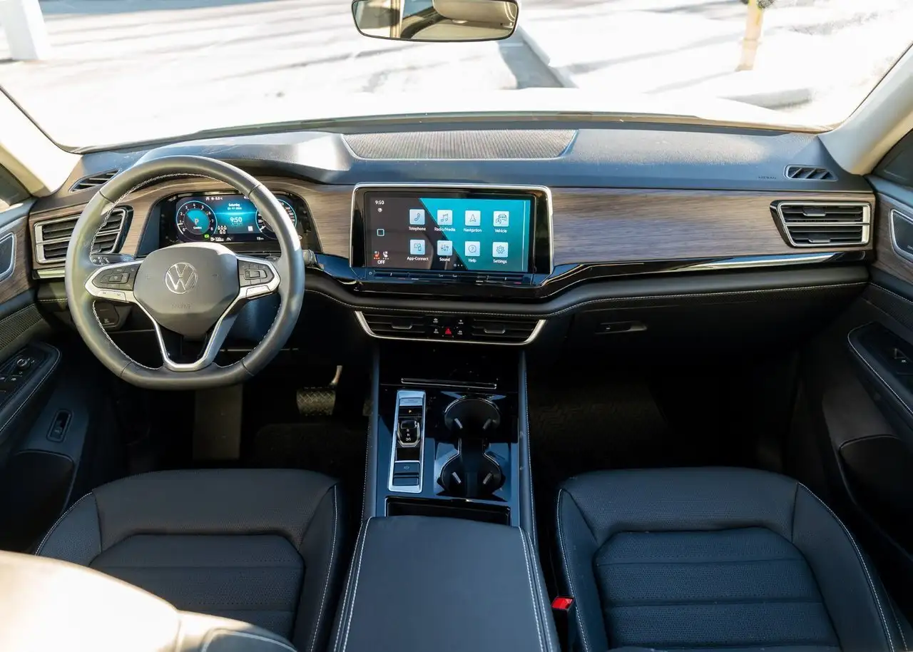 Volkswagen Atlas снимка Volkswagen Atlas