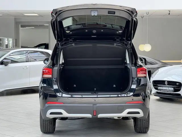 MG MG ZS view 5