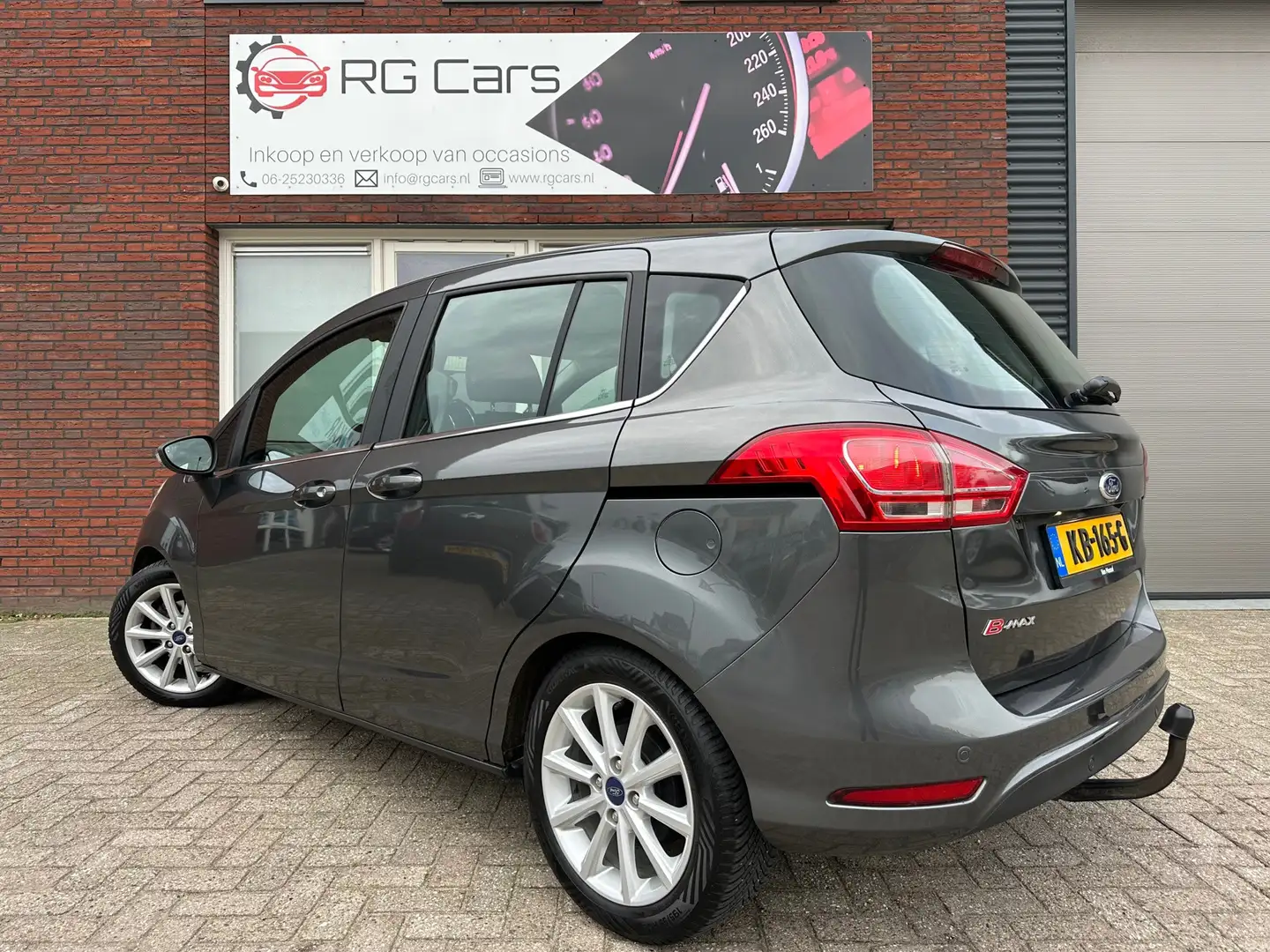 Ford B-Max 1.6 TI-VCT Titanium / Navi / PDC / Clima / Cruise Grau - 2