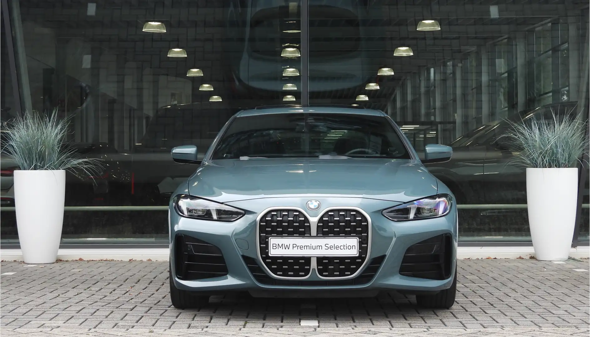 BMW 430 4 Serie Coupé 430i xDrive M Sport Automaat / Schui Groen - 2