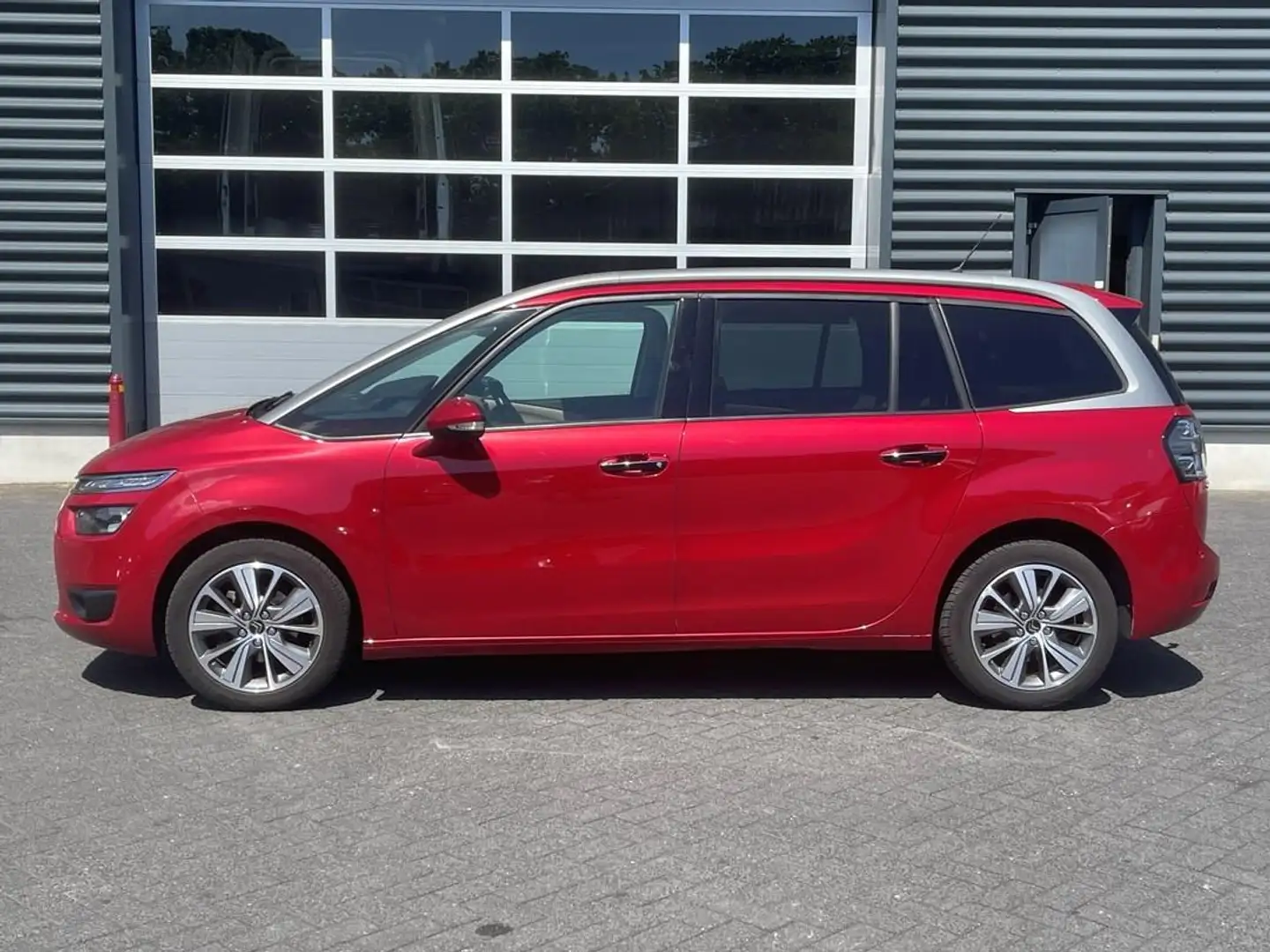 Citroen Grand C4 Picasso 1.2 PureTech Business, 7 Persoons, Pano, Camera, T Piros - 2
