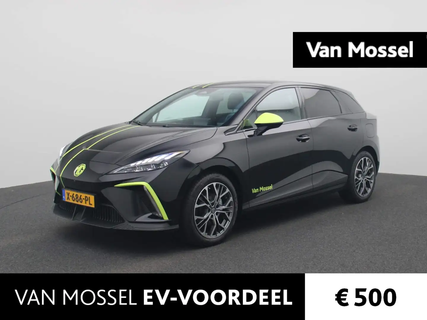 MG MG4 Electric Long Range Luxury 64 kWh | WLTP 435 KM| 1 Zwart - 1