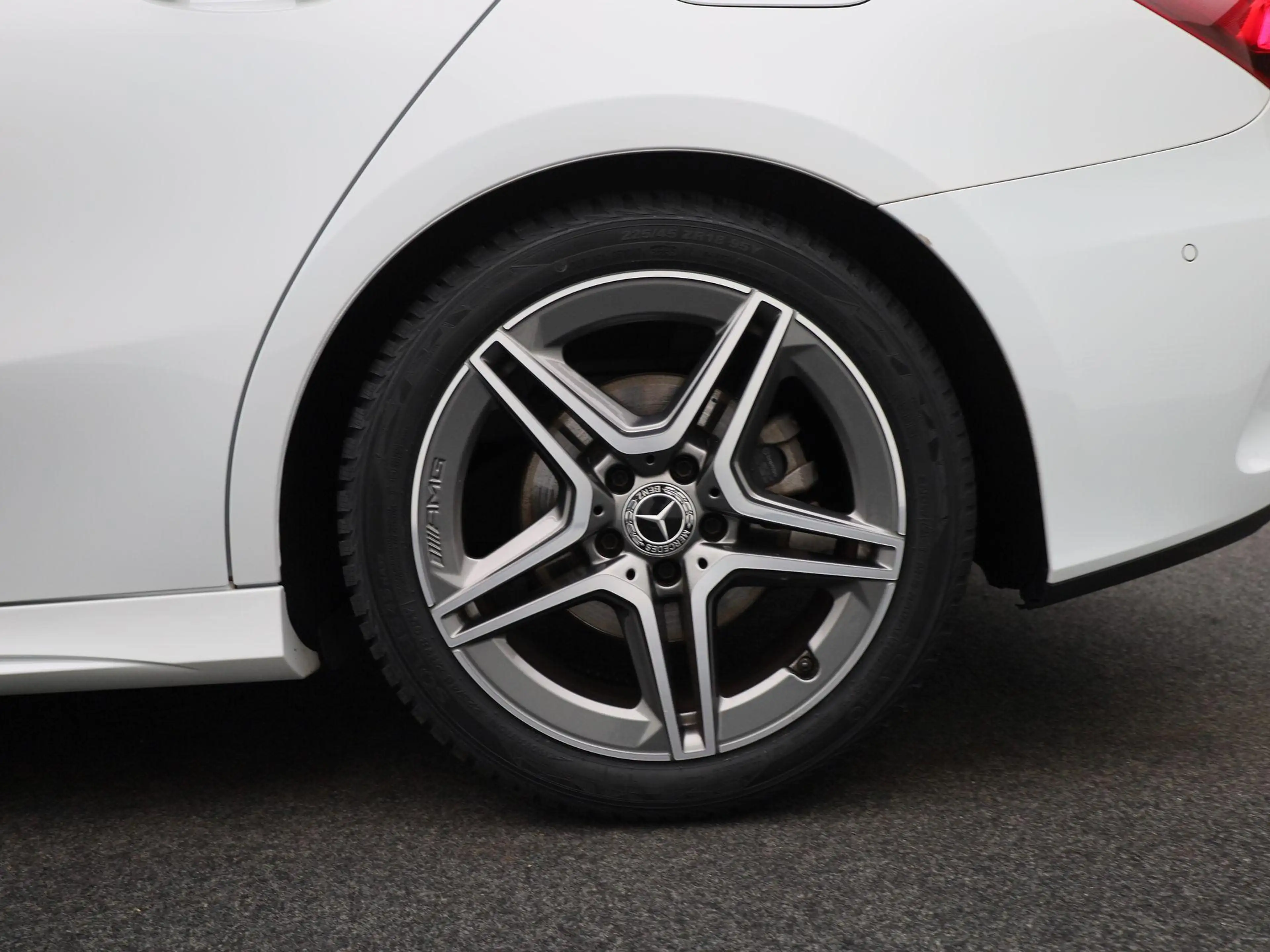 Mercedes-Benz A 200 Business Solution AMG | Wordt Verwacht | Apple Car — photo 14