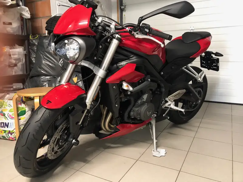 Triumph Street Triple 765 - foto 2
