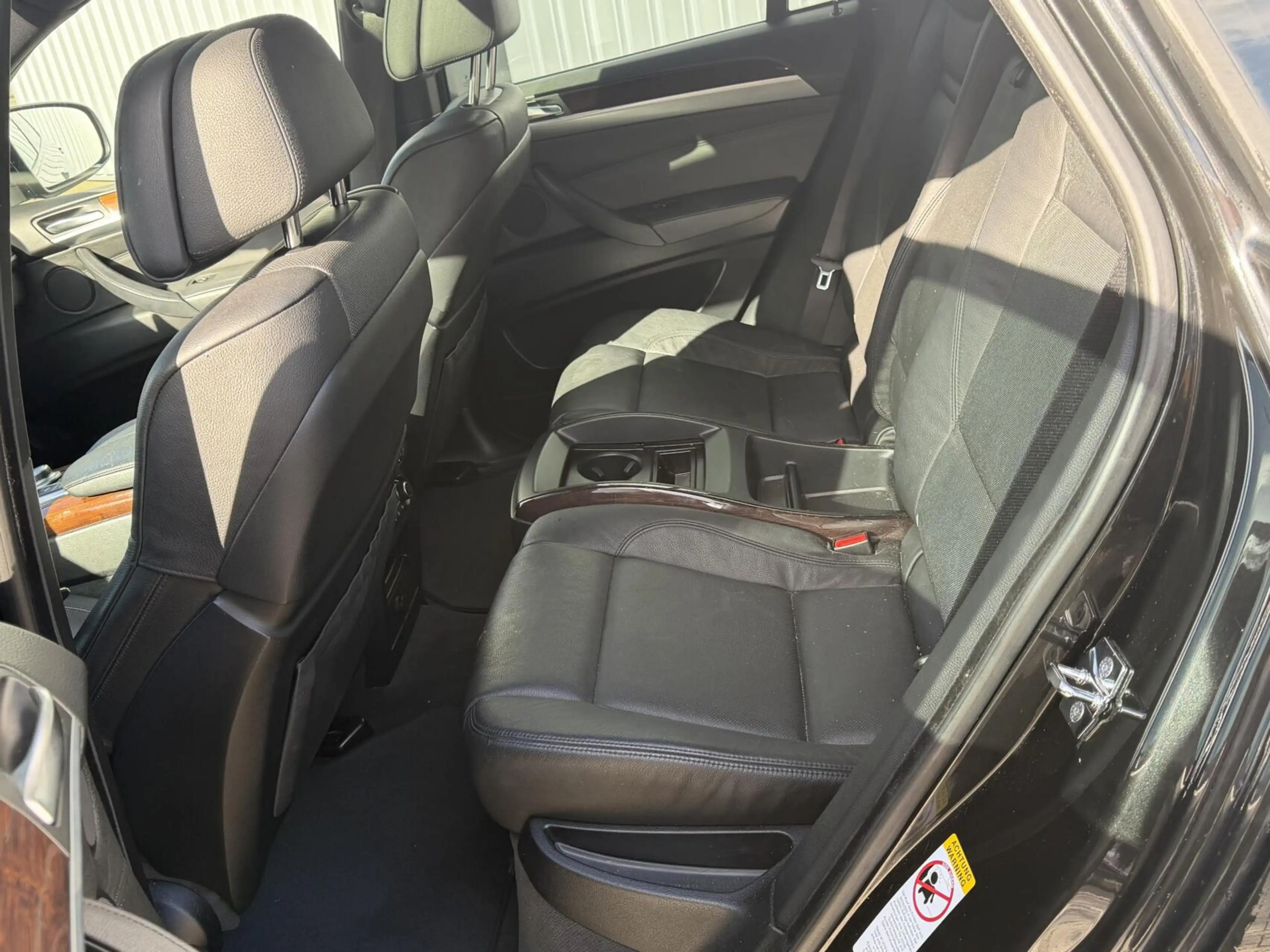 BMW X6 xDrive50i m pakket km 136000 inruil mogelijk — photo 9