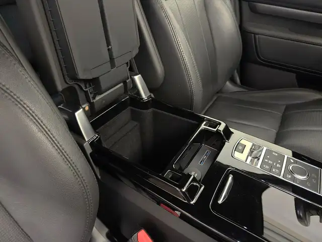 Land Rover Discovery 3 view 15