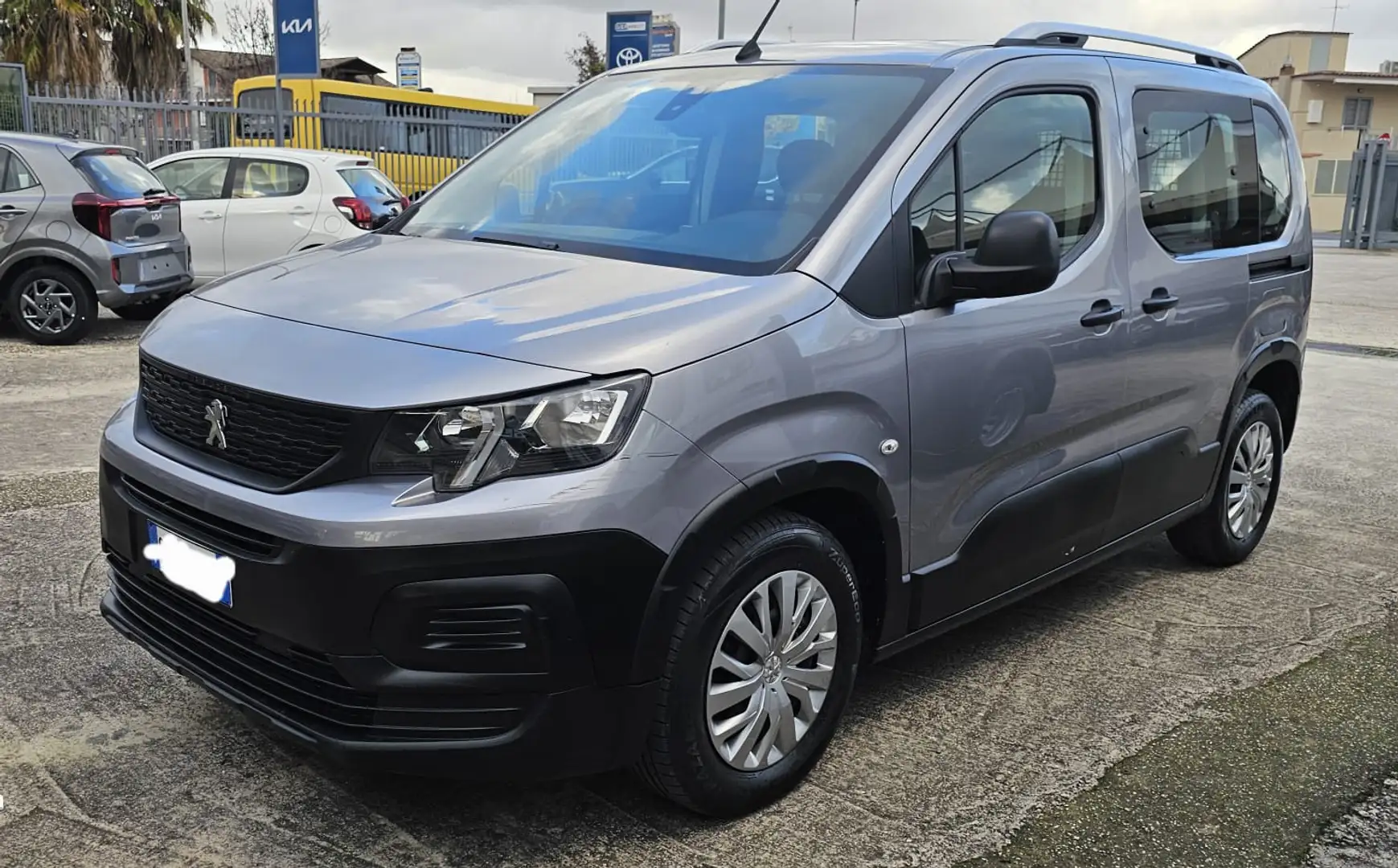 Peugeot Rifter Rifter 1.5 hdi 100 cv Silver - 1