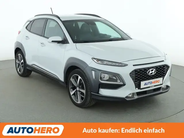 Hyundai Kona view 8