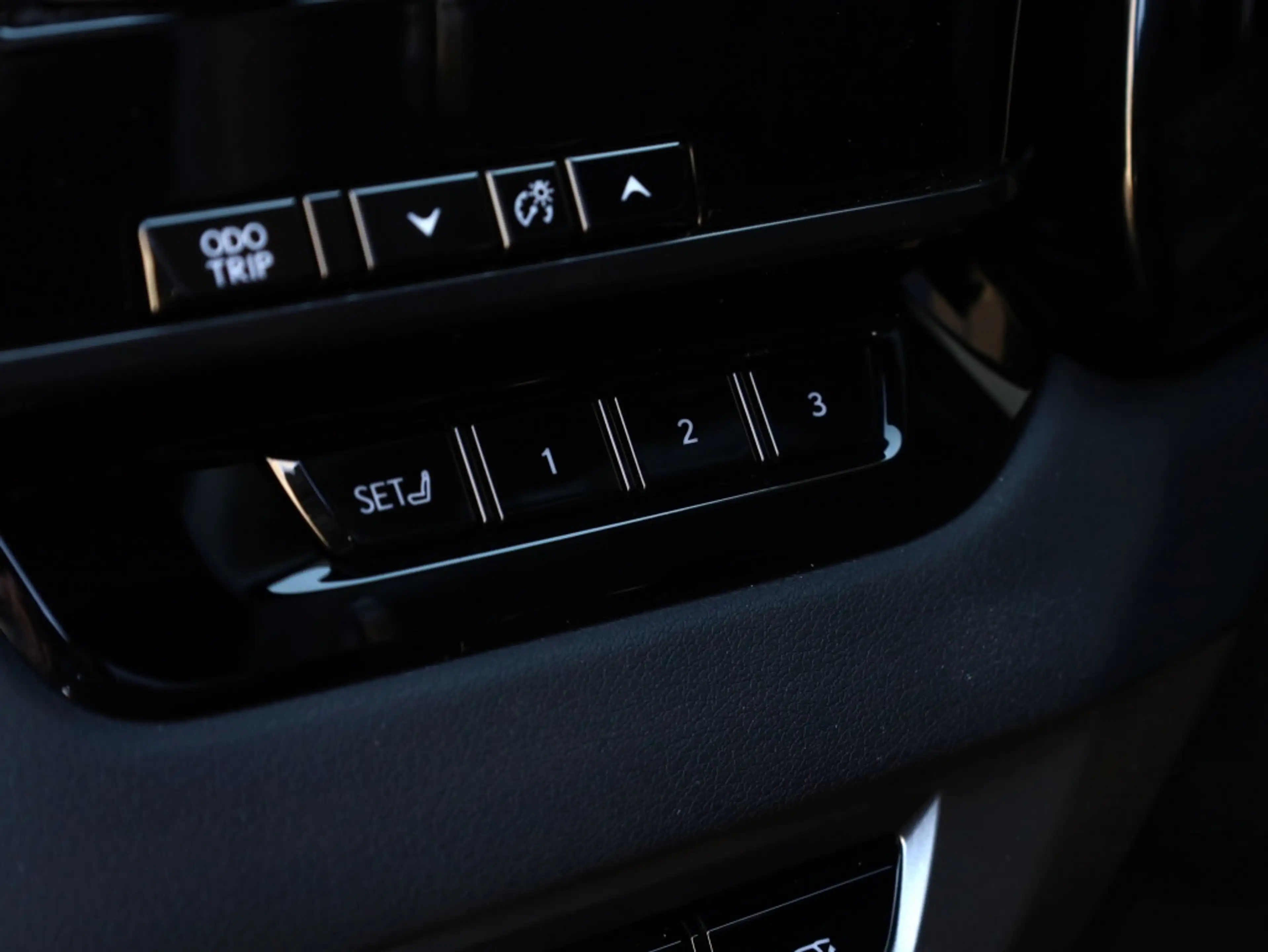 Lexus RX 350h President Line | Mark Levinson | Panoramadak | Par — photo 30