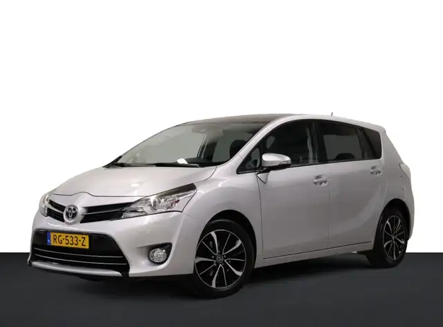 Toyota Verso 1.6 VVT-i SkyView Edition
