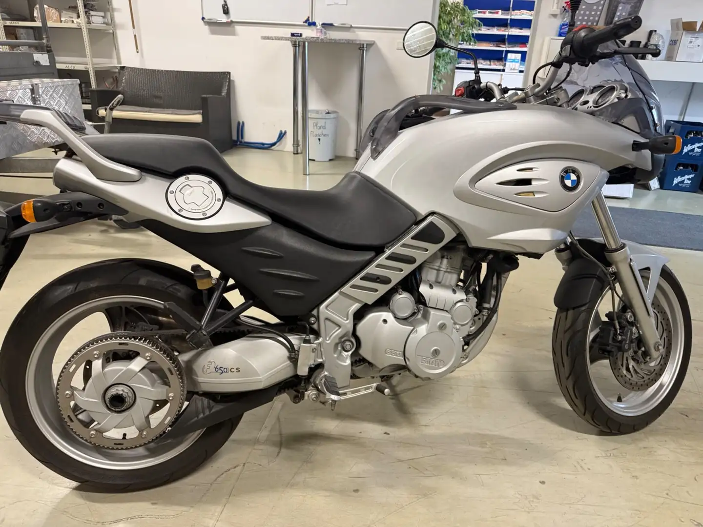 BMW F 650 CS Silber - 2
