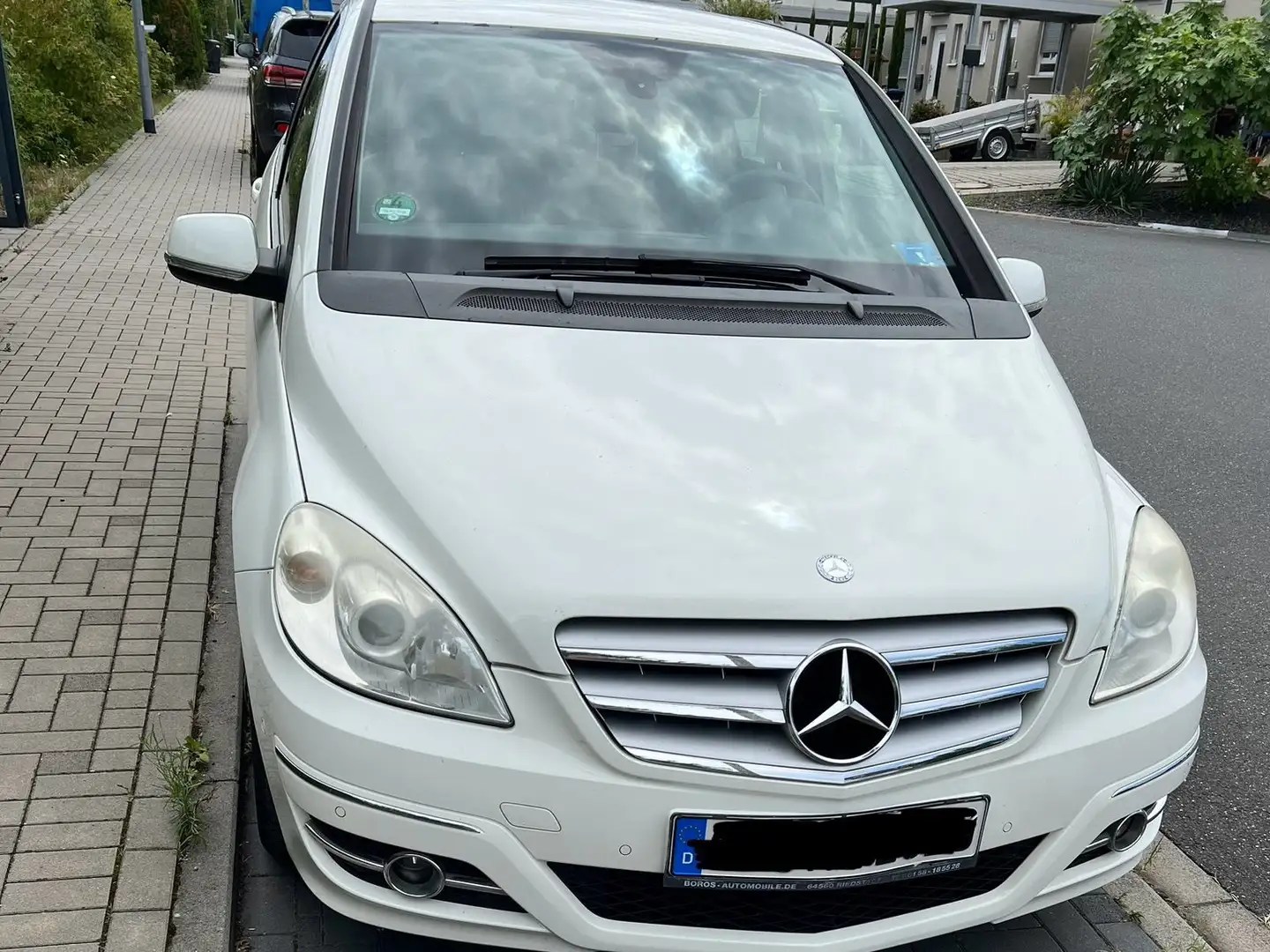 Mercedes-Benz B 180 B 180 Autotronic Bílá - 1