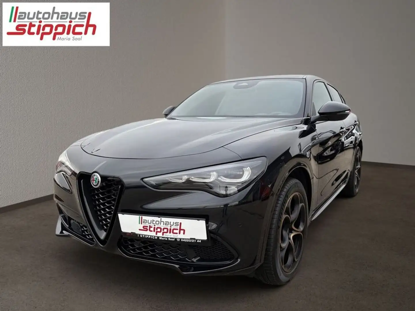 Alfa Romeo Stelvio 2.2 210PS AT8 Q4 INTENSA Schwarz - 1