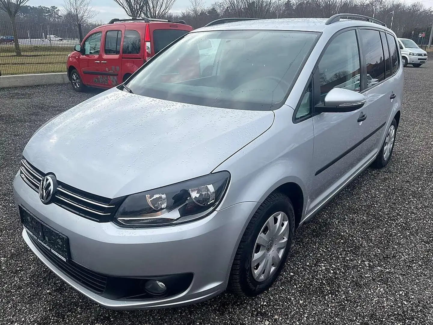 Volkswagen Touran Highline BMT Grau - 1