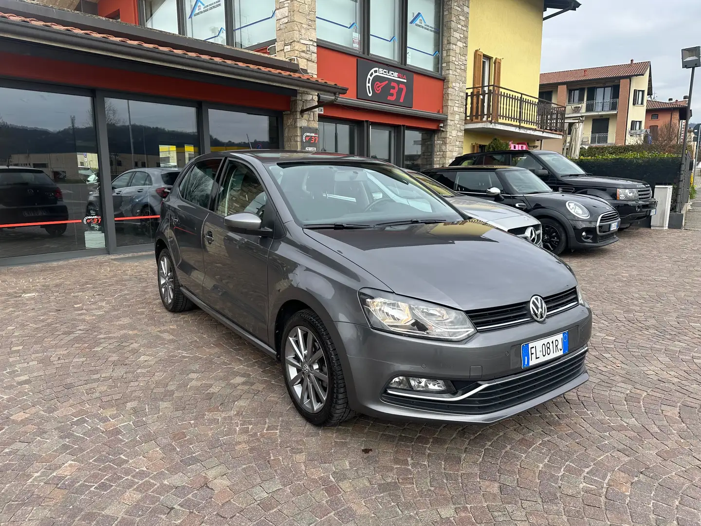 Volkswagen Polo Polo 5p 1.4 tdi bm Highline 90cv dsg Grijs - 1