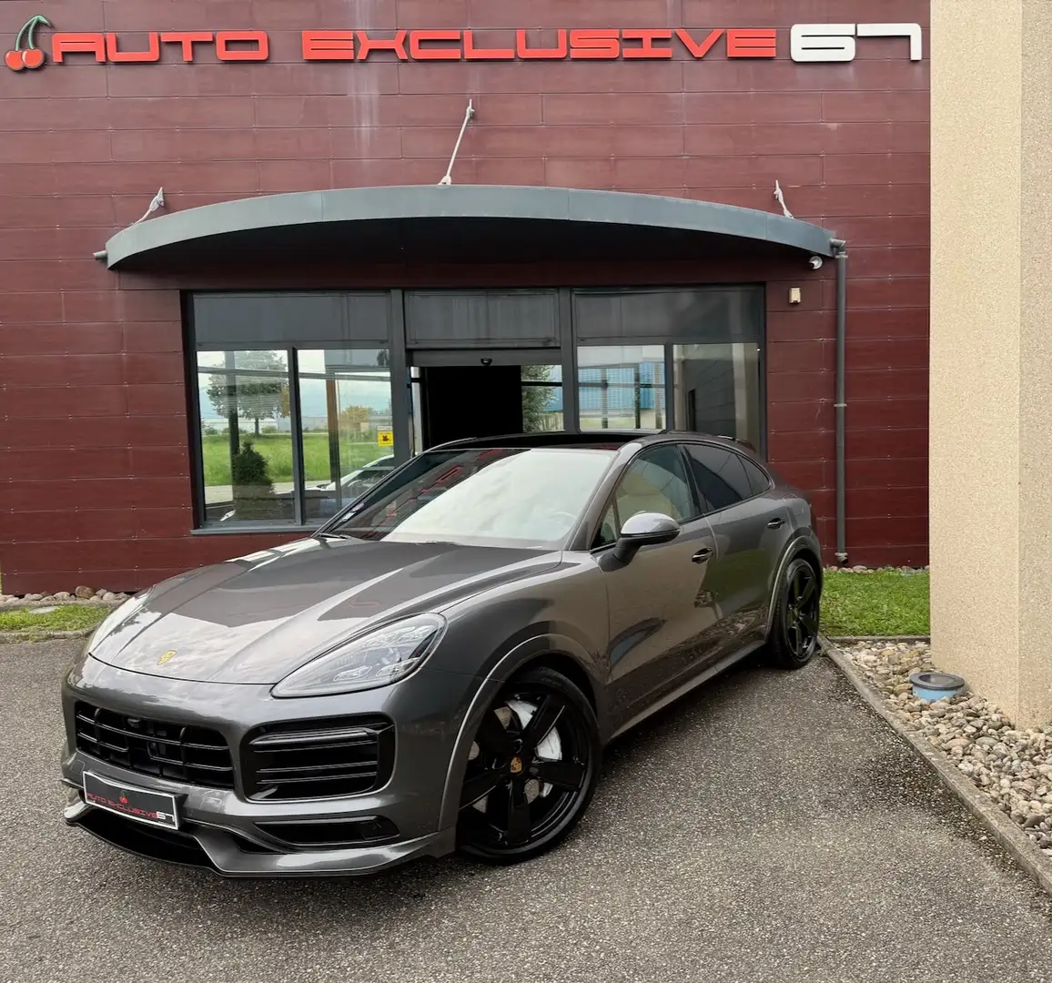 Porsche Cayenne Coupe E-Hybrid 3.0 V6 462 SportDesign FULL Gris - 1