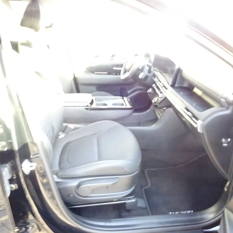 Hyundai TUCSON 1.6 T-GDi 48V-Hybrid 4WD DCT Trend Kamera Navi Alu 9