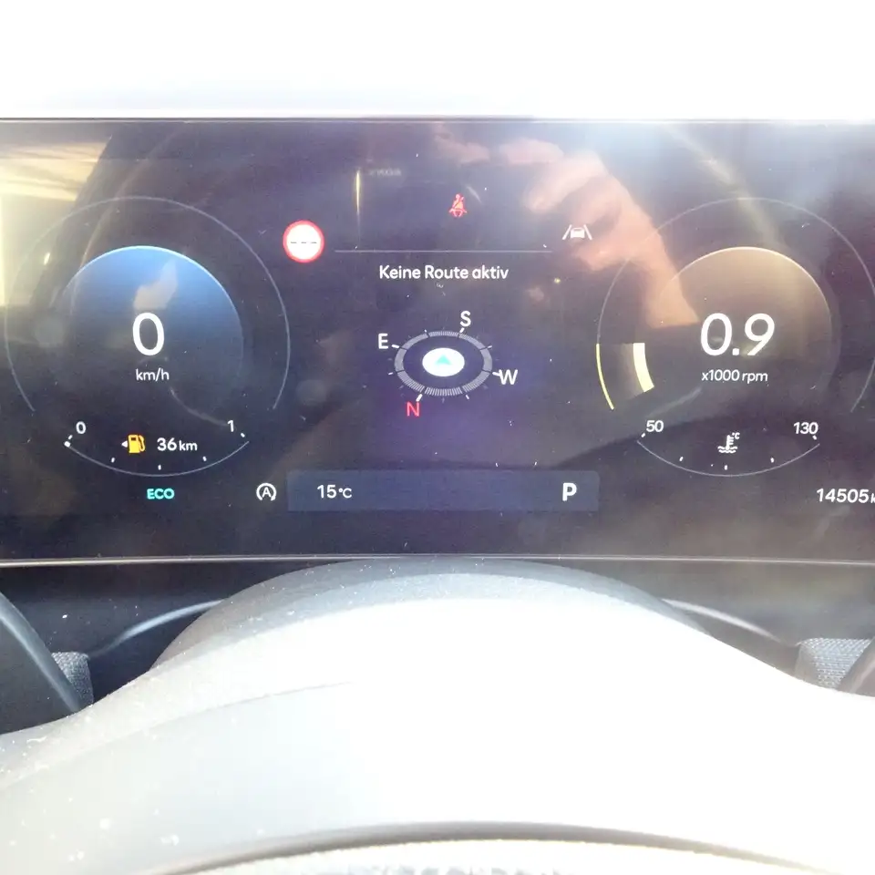 Hyundai TUCSON 1.6 T-GDi 48V-Hybrid 4WD DCT Trend Kamera Navi Alu 18