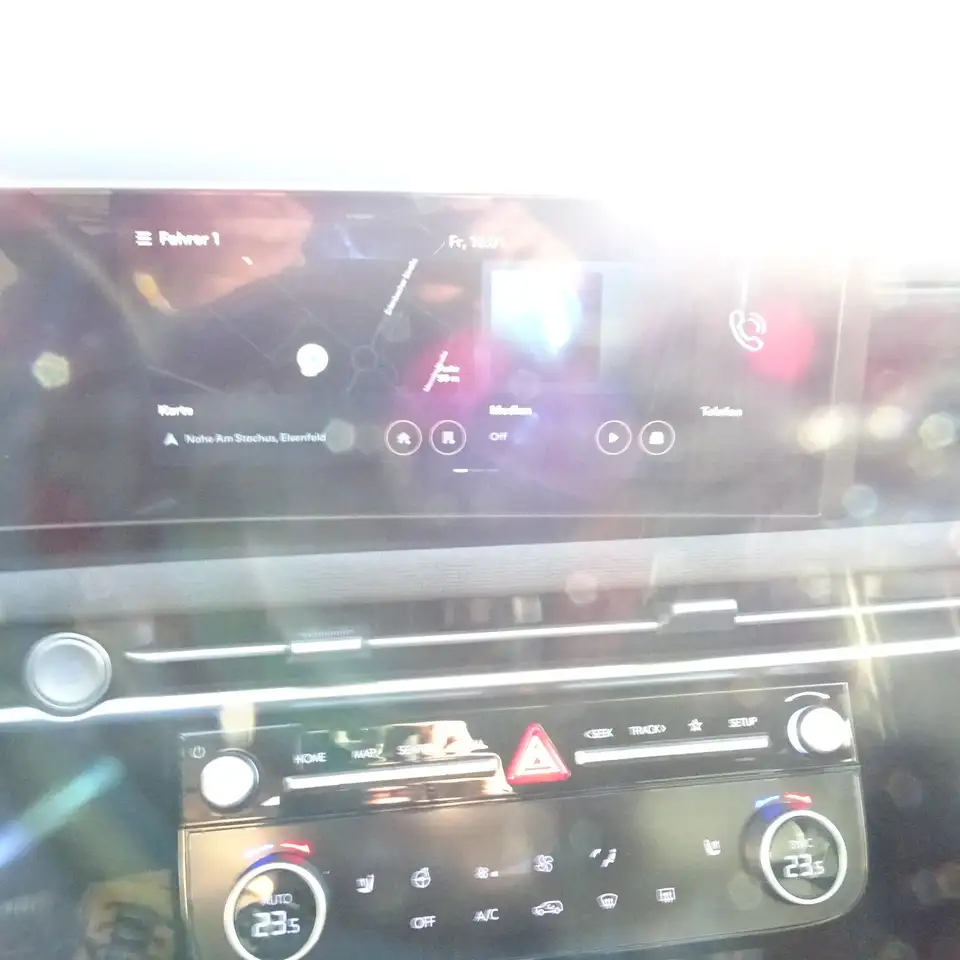 Hyundai TUCSON 1.6 T-GDi 48V-Hybrid 4WD DCT Trend Kamera Navi Alu 17