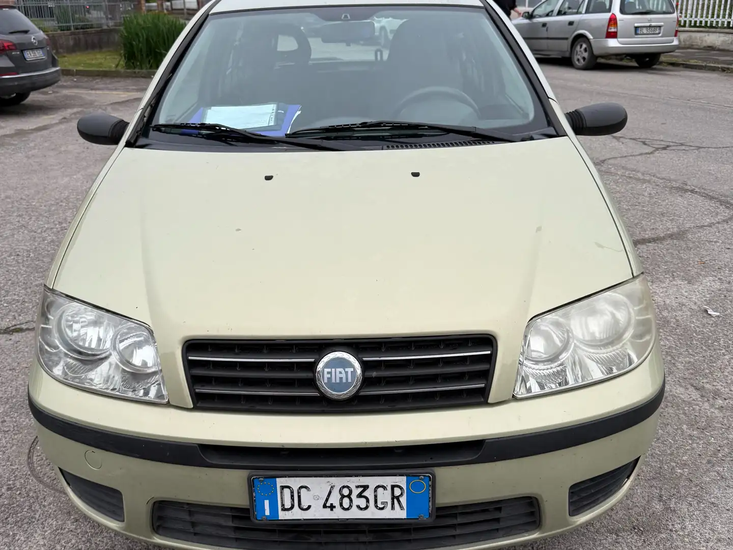 Fiat Punto Punto 3p 1.2 Active Złoty - 2