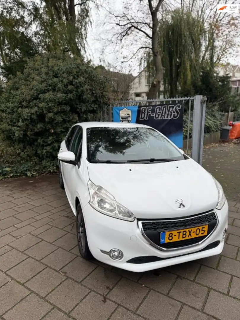 Peugeot 208 1.2 VTi Envy Wit - 1