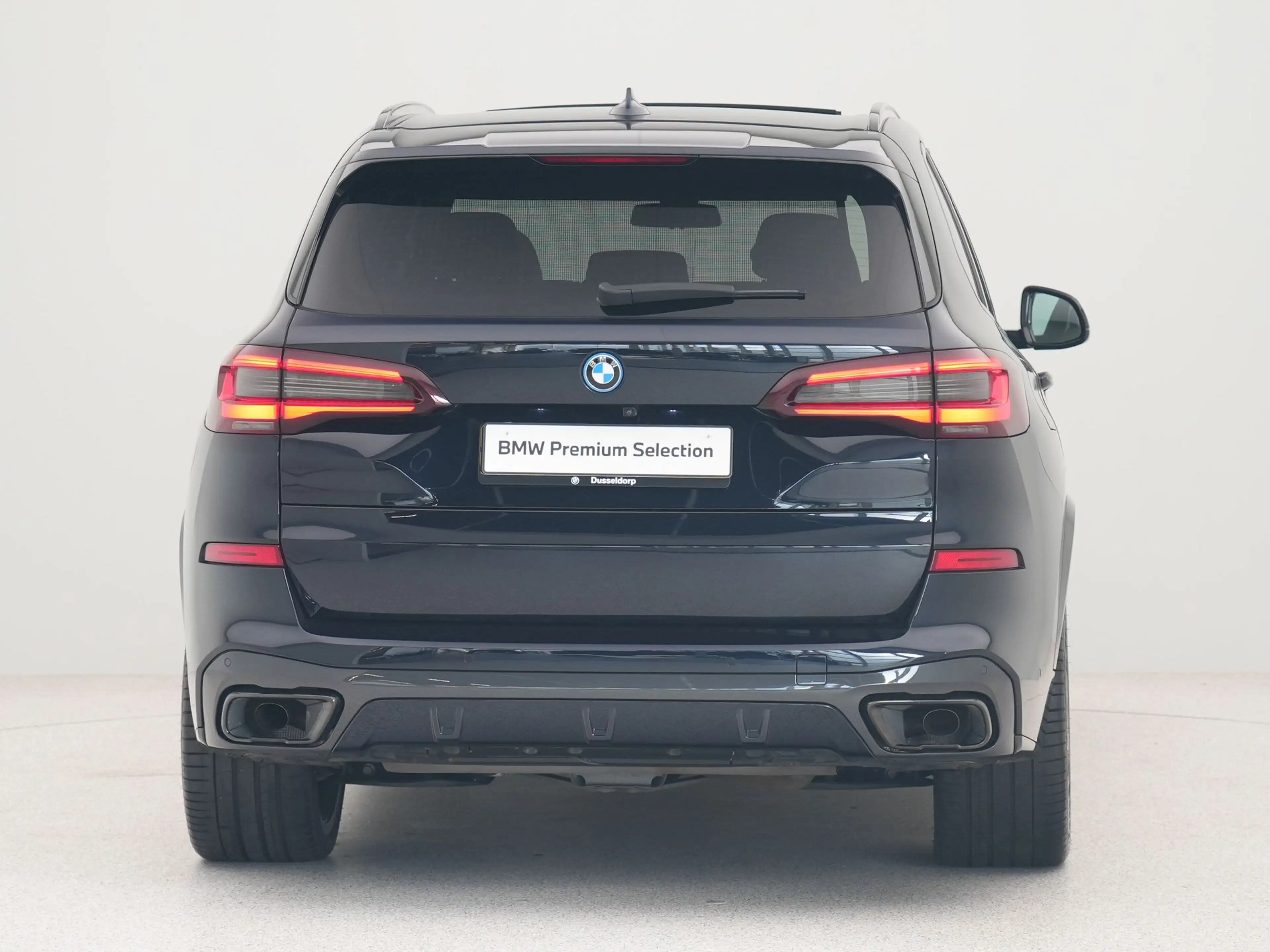 BMW X5 xDrive45e High Executive — photo 3