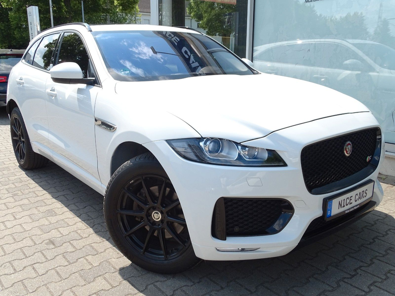 Jaguar F-Pace R-Sport AWD AMBIENTEBEL. KAMERA 20"ZOLL — photo 7