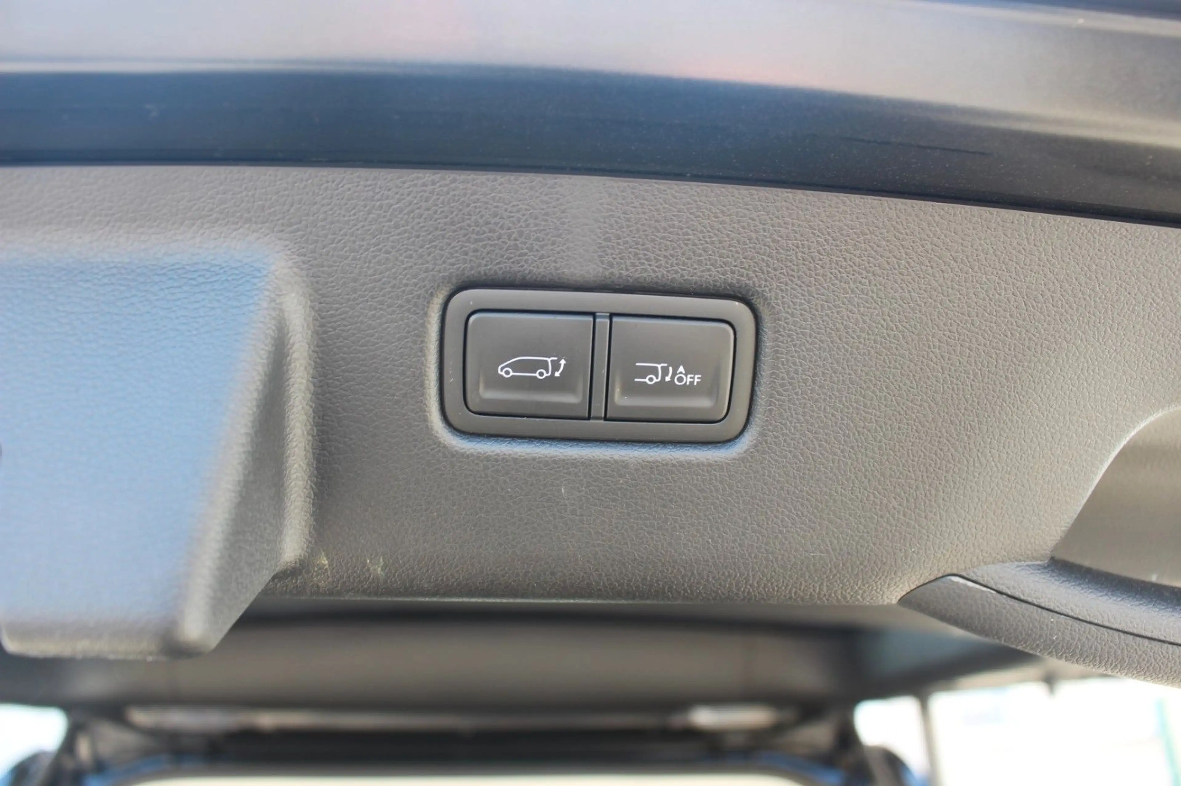 Hyundai STARIA Signature 2WD 7Sitzer/Memory/Head-Up/VOLL — photo 10