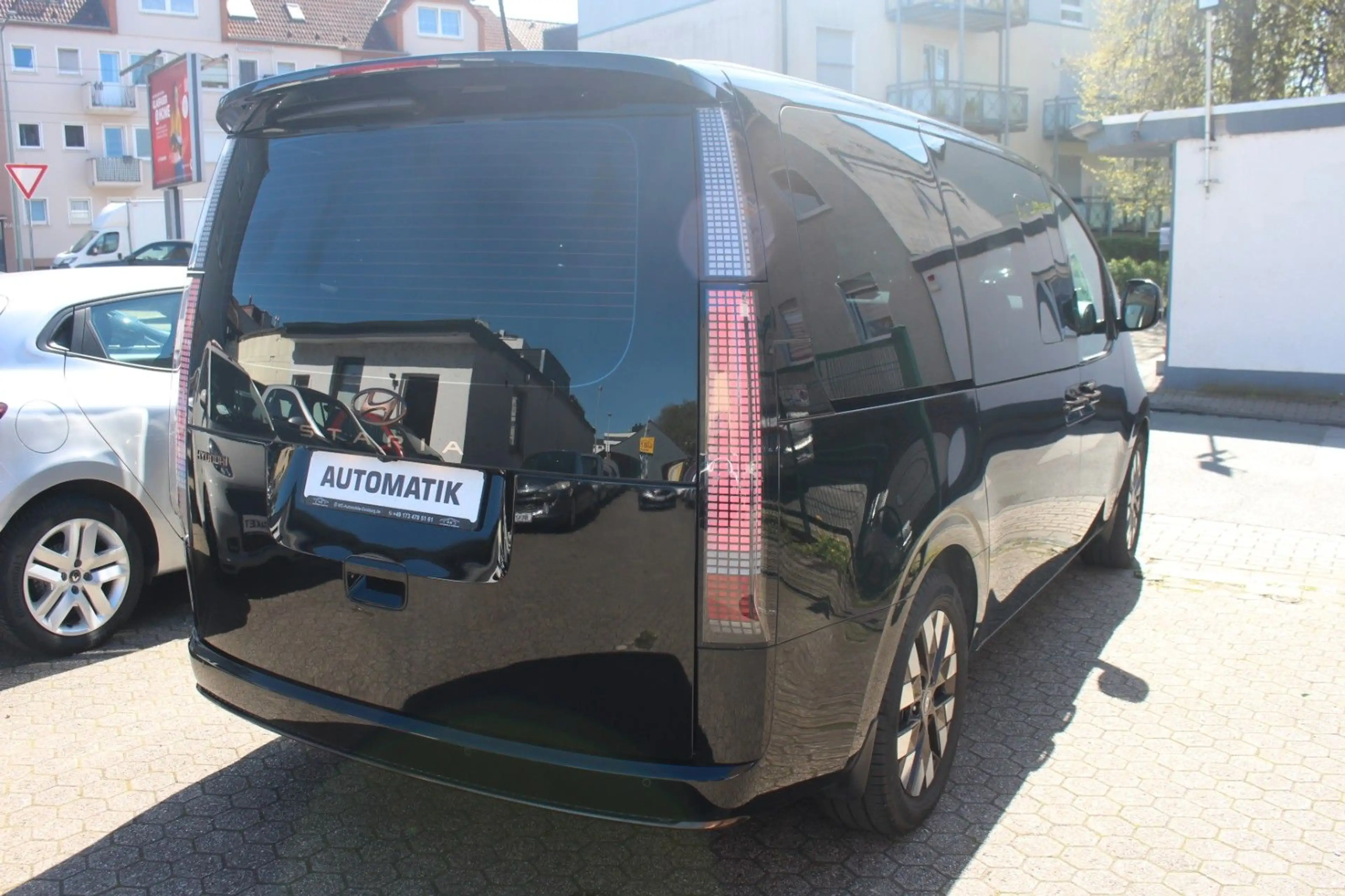 Hyundai STARIA Signature 2WD 7Sitzer/Memory/Head-Up/VOLL — photo 6