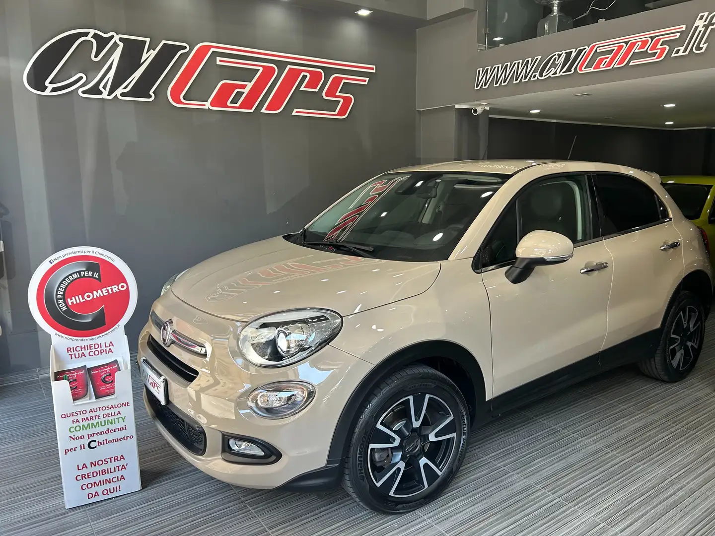 Fiat 500X 1.6 MJT 120cv DDCT Automatica Business Navi Beige - 1
