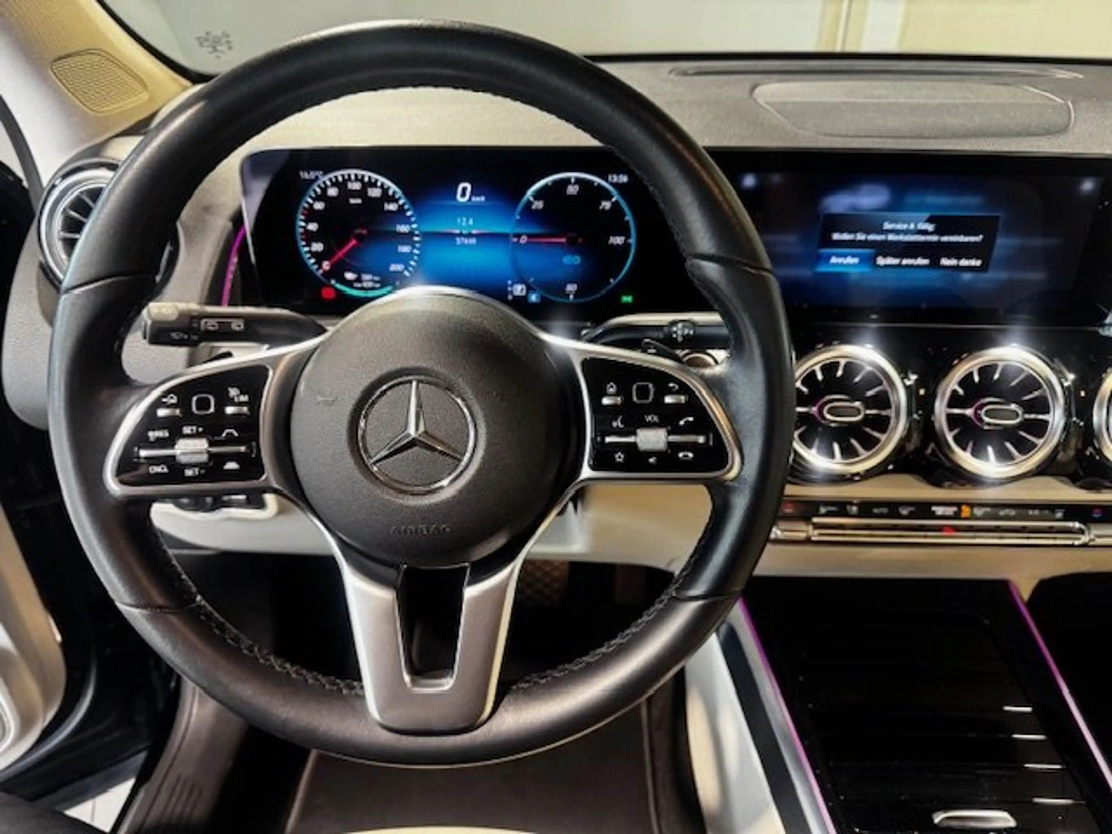 Mercedes-Benz EQB 250 Progressive Night Dist/360°/LED/Sound/18 — photo 6