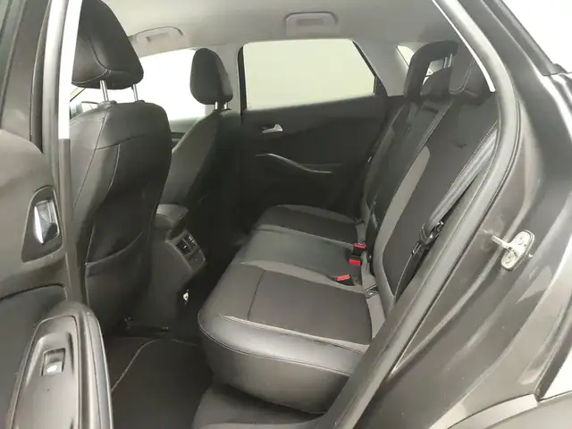 Opel Grandland X view 25