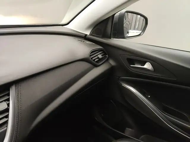 Opel Grandland X view 20