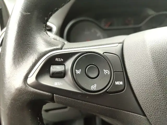 Opel Grandland X view 13