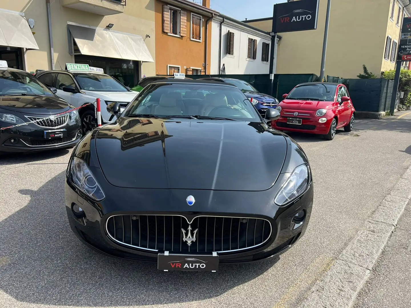 Maserati GranCabrio 4.7 autom. crna - 2