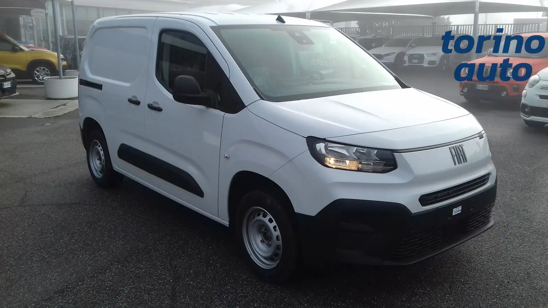 Fiat Doblo CH1 3 POSTI 1.5BLUEHDI 100CV MT6 Wit - 1
