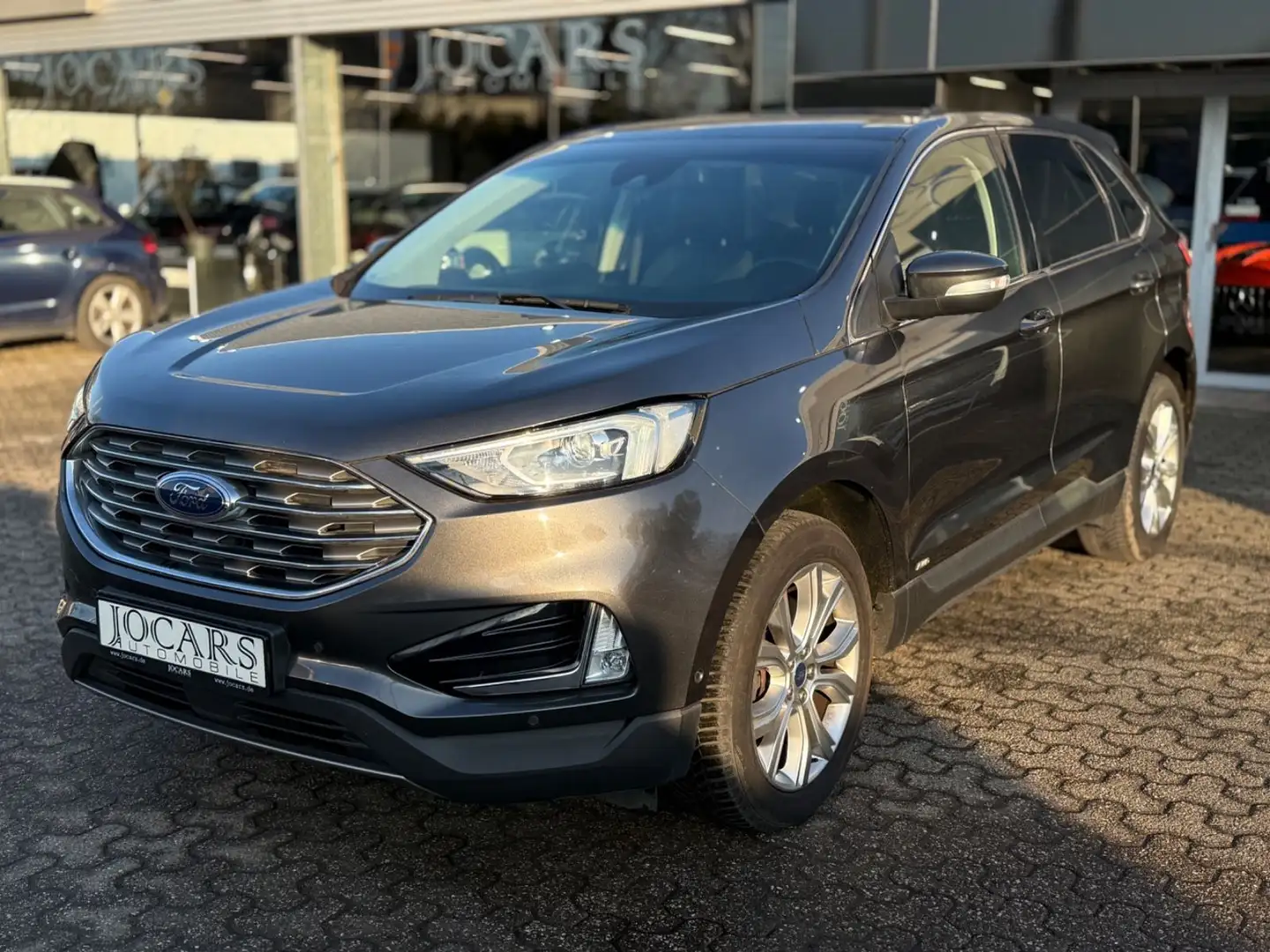 Ford Edge Titanium 4x4*CAR-PLAY*LANE-ASS*AMBIENT*B&O Grau - 1