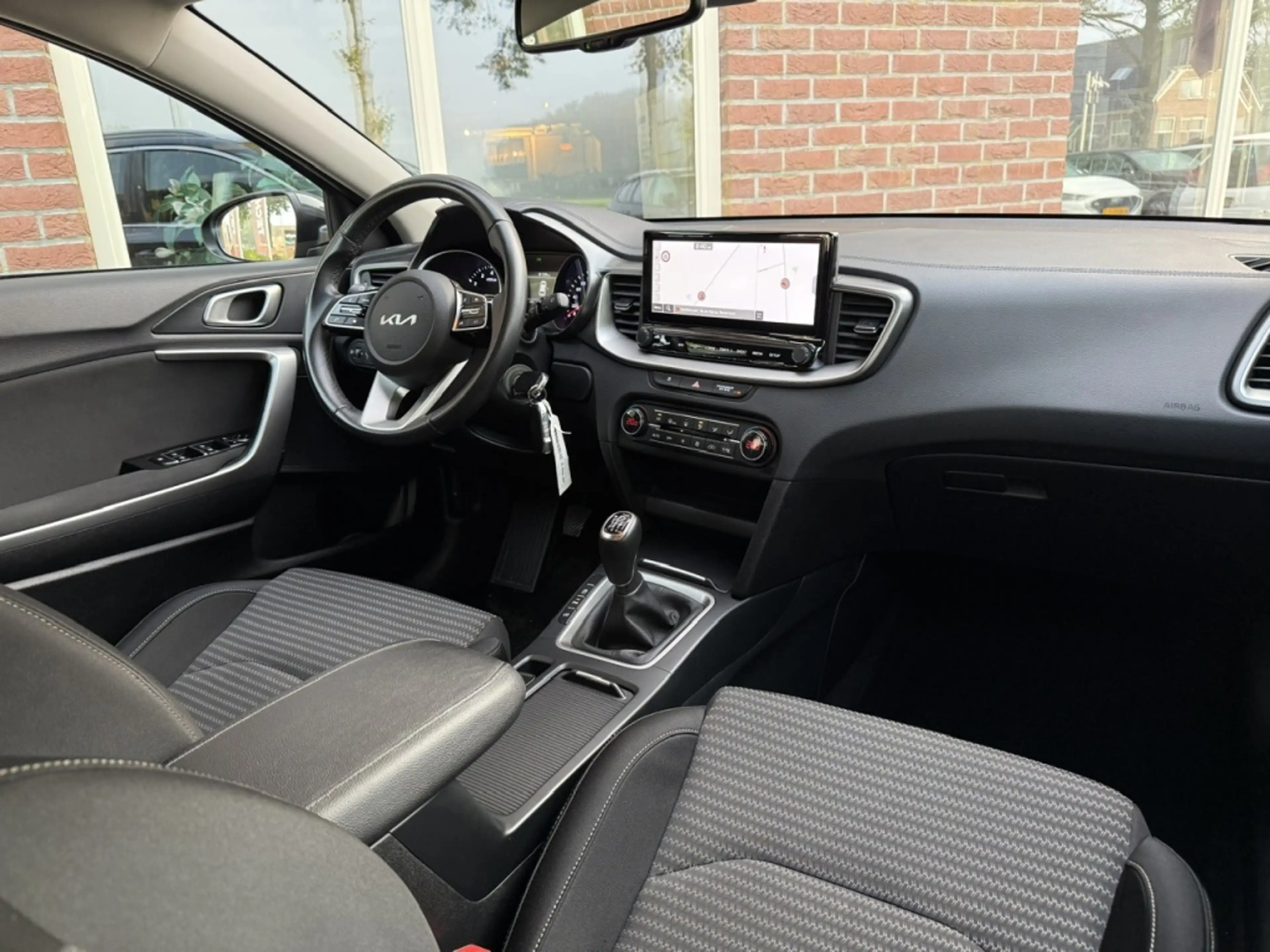 Kia Ceed SW / cee'd SW Sportswagon 1.0 T-GDi DynamicL. CAMERA / CLIMA / C — photo 36
