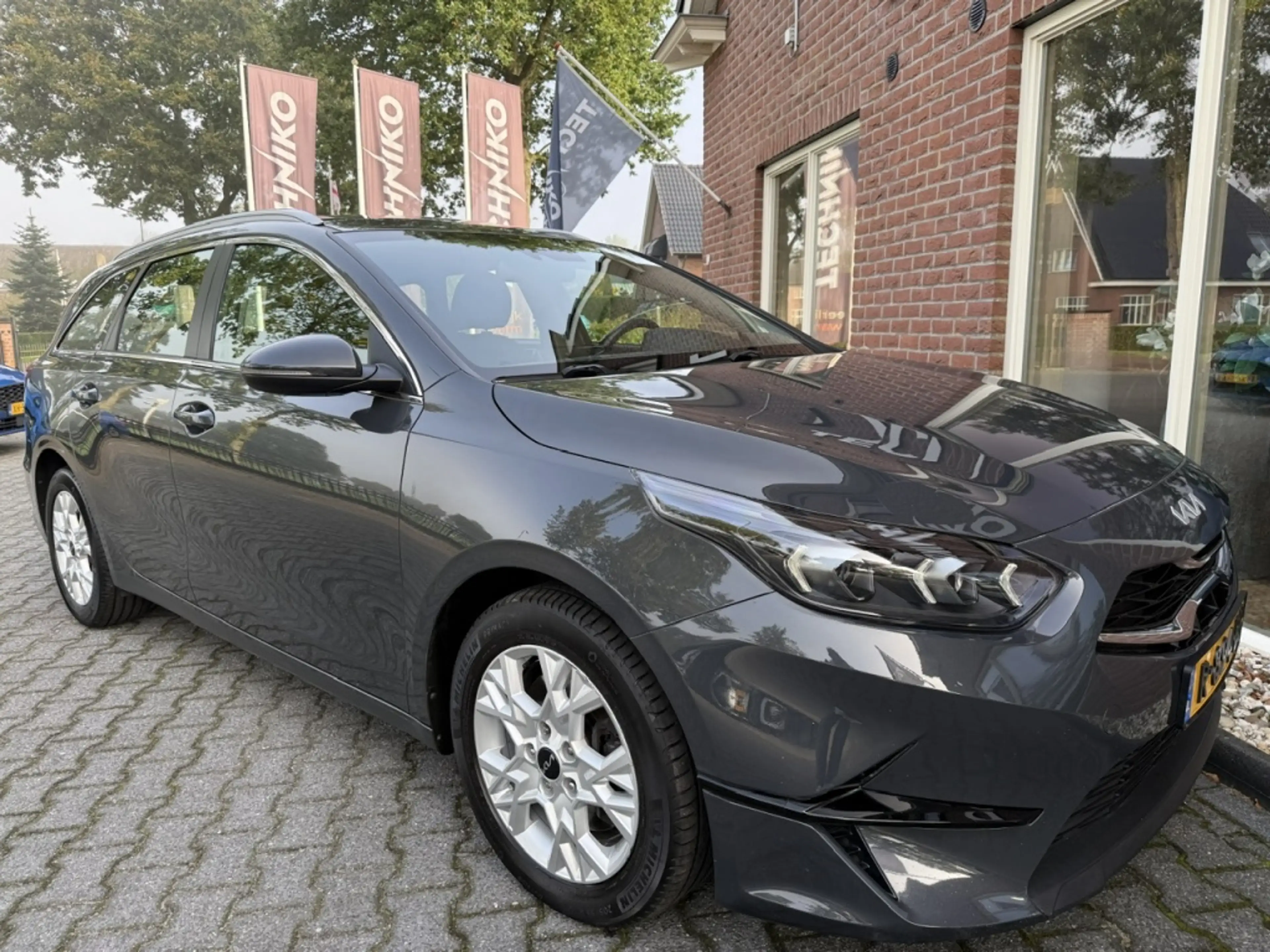 Kia Ceed SW / cee'd SW Sportswagon 1.0 T-GDi DynamicL. CAMERA / CLIMA / C — photo 39
