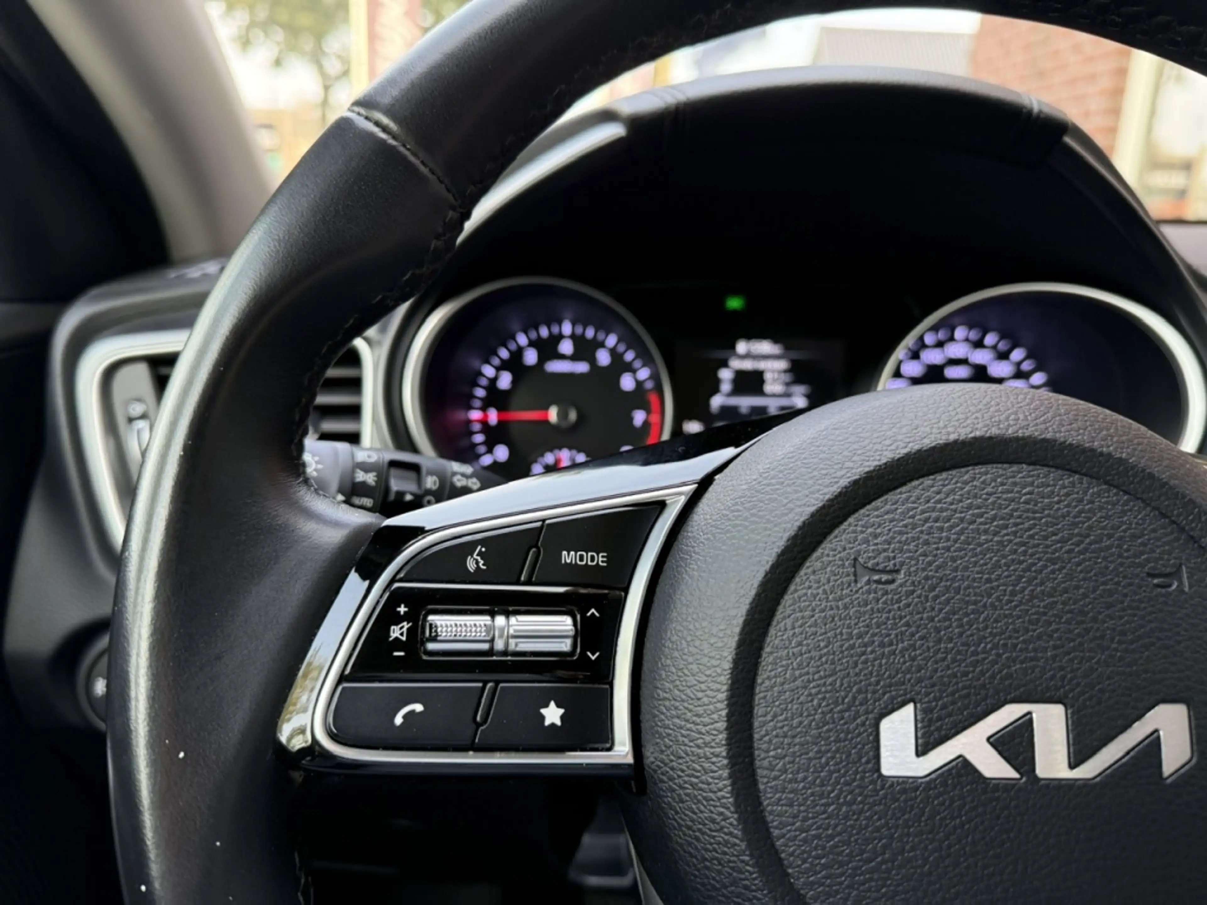 Kia Ceed SW / cee'd SW Sportswagon 1.0 T-GDi DynamicL. CAMERA / CLIMA / C — photo 26