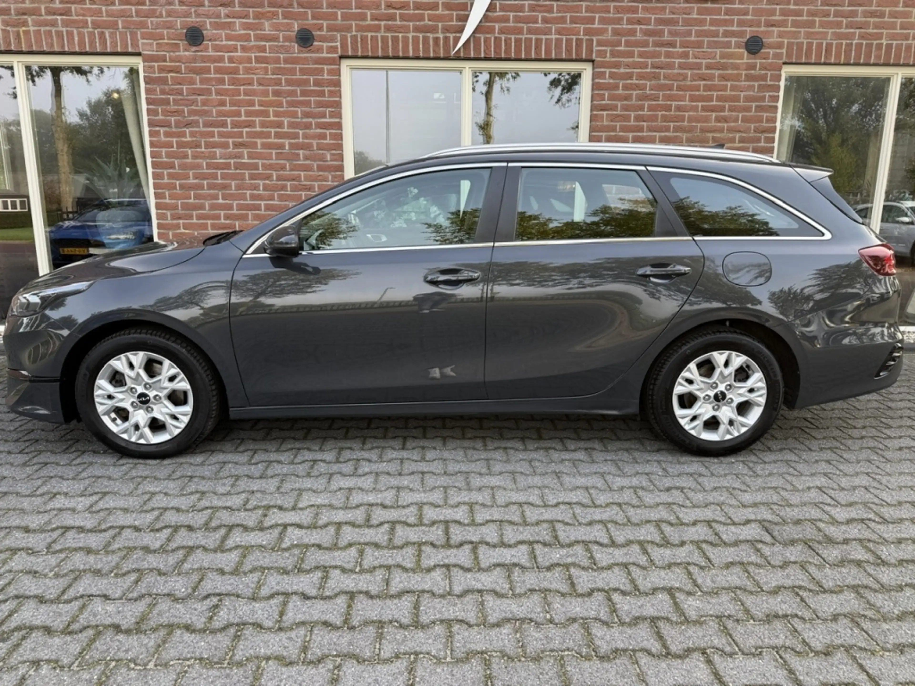Kia Ceed SW / cee'd SW Sportswagon 1.0 T-GDi DynamicL. CAMERA / CLIMA / C — photo 2