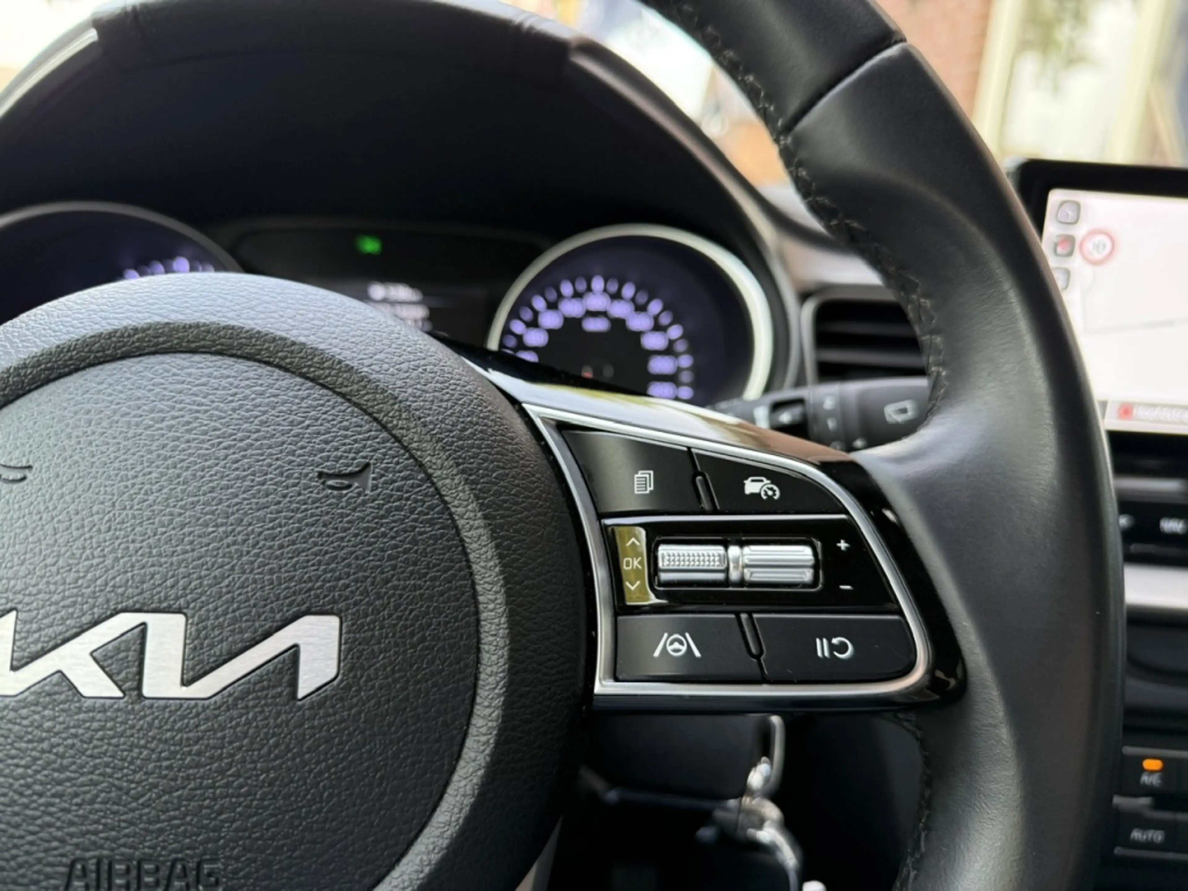Kia Ceed SW / cee'd SW Sportswagon 1.0 T-GDi DynamicL. CAMERA / CLIMA / C — photo 25