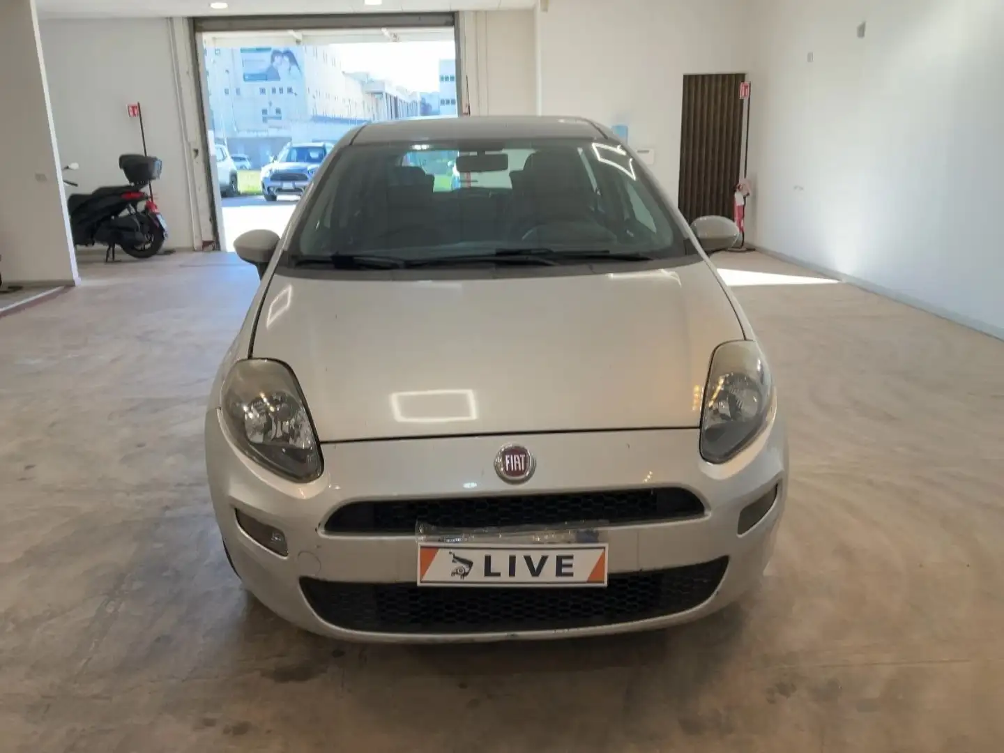 Fiat Punto Punto 5p 1.2 Lounge Argento - 1