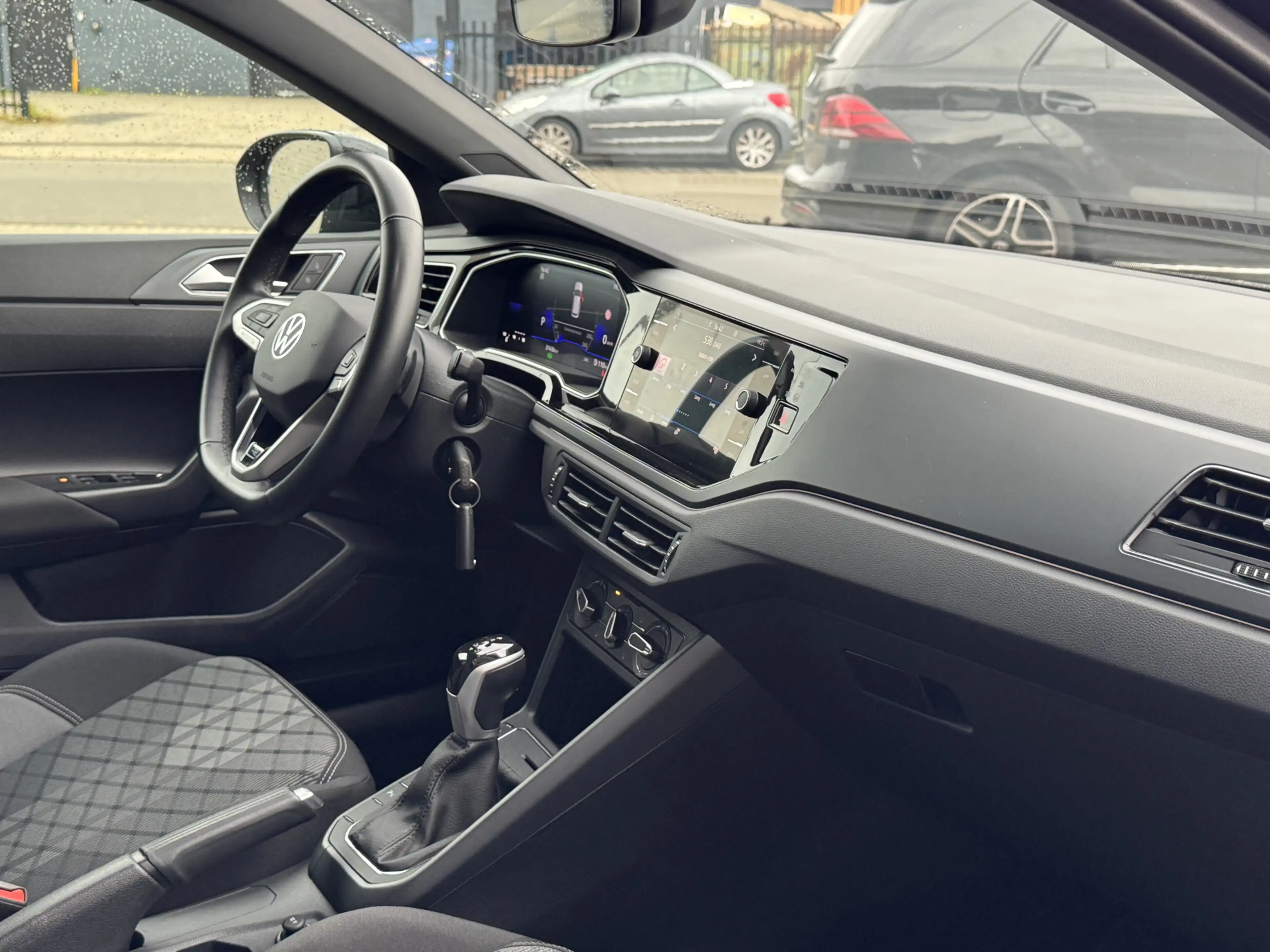 Volkswagen Taigo 1.0 TSI 116pk DSG/ Aut. R-Line Edition Zeer nette — photo 12