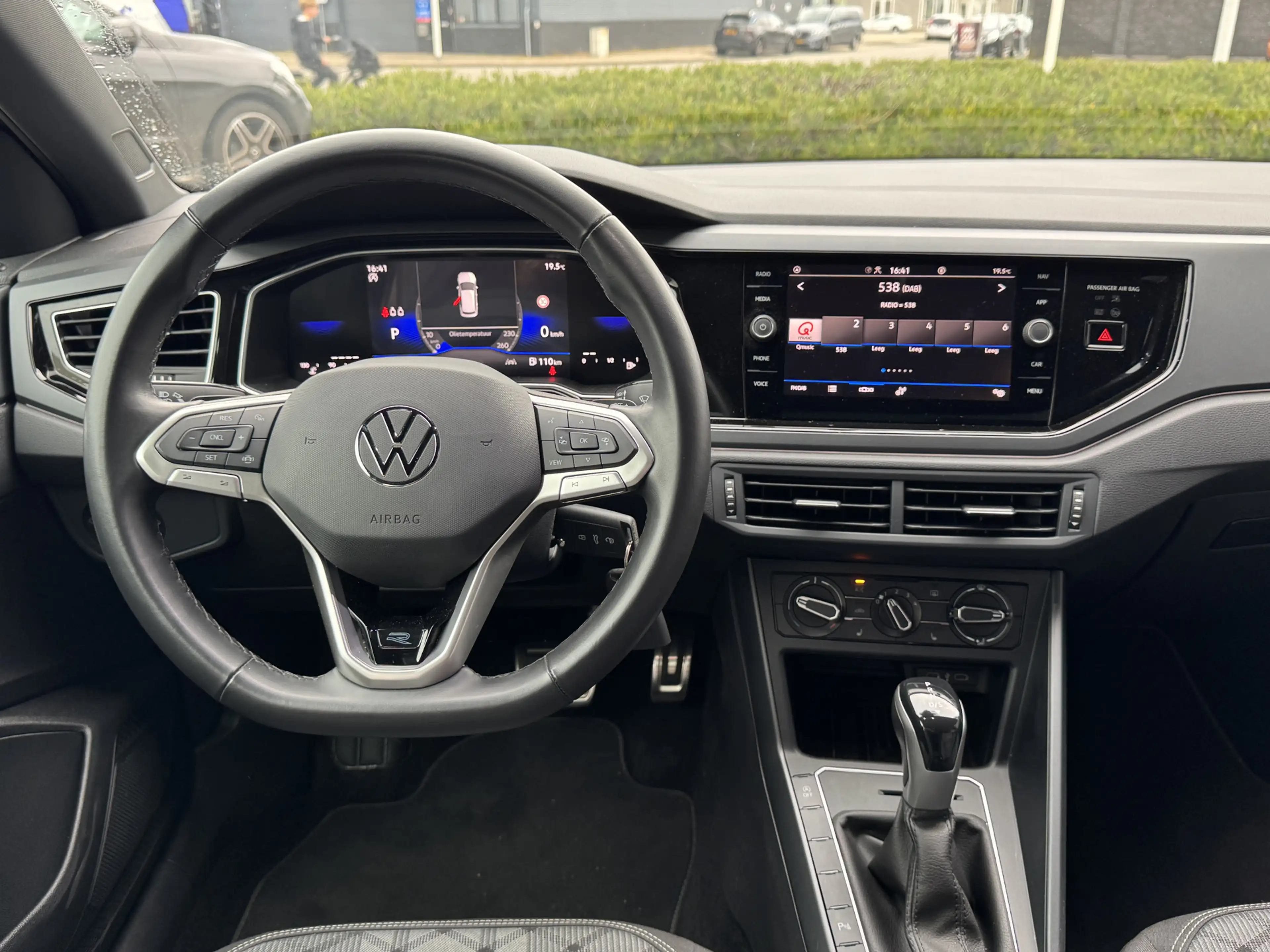Volkswagen Taigo 1.0 TSI 116pk DSG/ Aut. R-Line Edition Zeer nette — photo 15