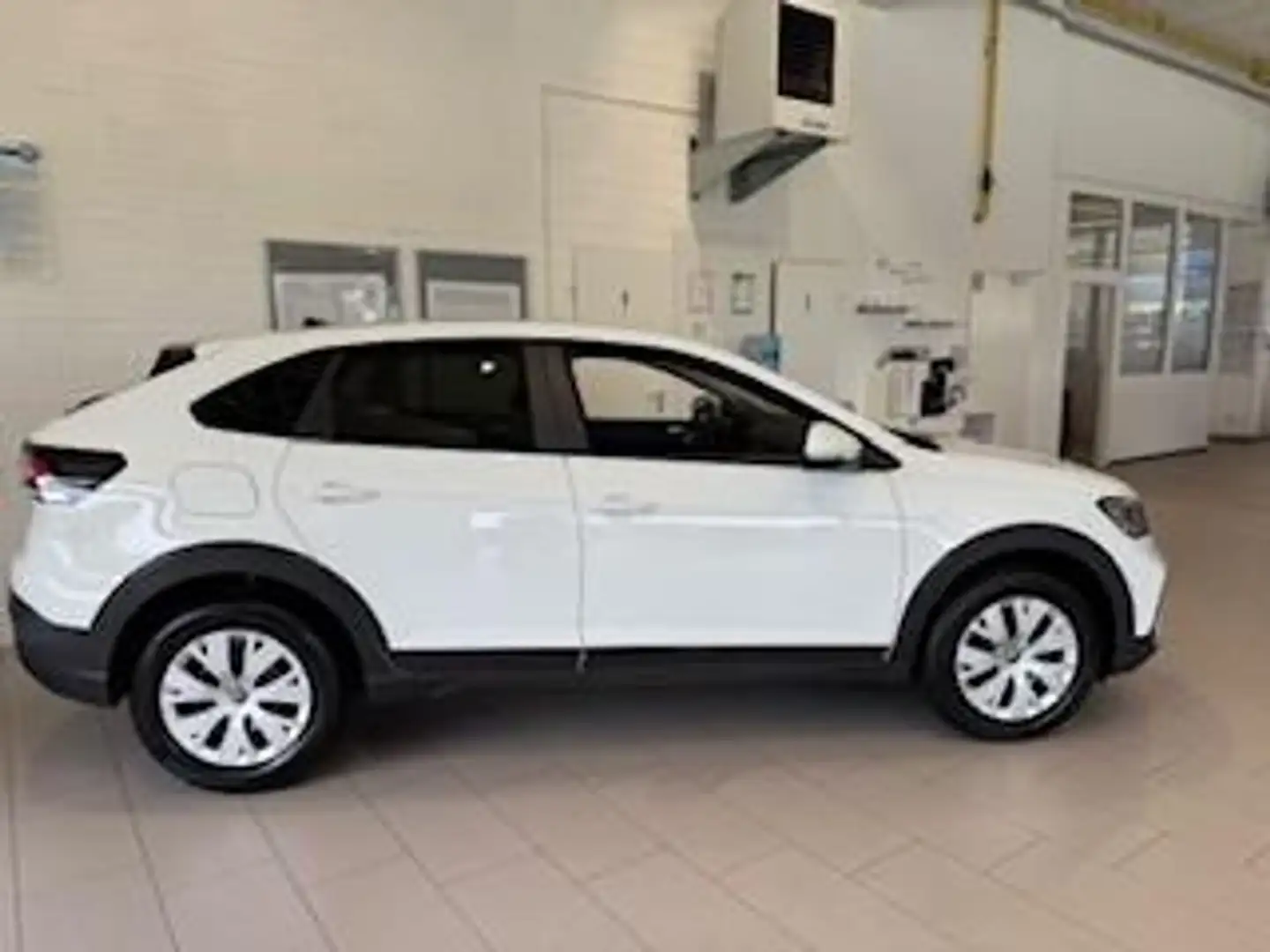Volkswagen Taigo 1.0 TSI Kurzzulassung APP Einparkhilfe Ganzjahresr Weiß - 2
